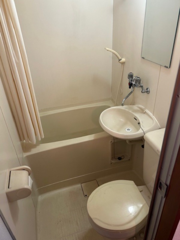 ホワイトヴィレッジ2階 お風呂