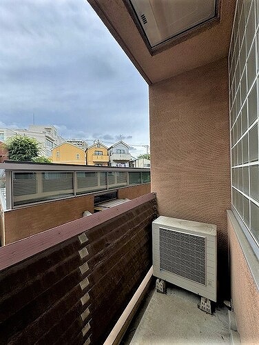 ハウス・エプタ4階 同建物別部屋の参考画像