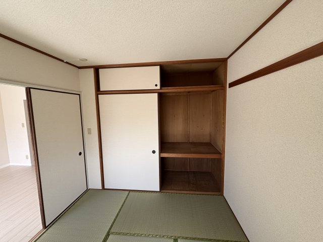 コウジィーコート0302号室 収納