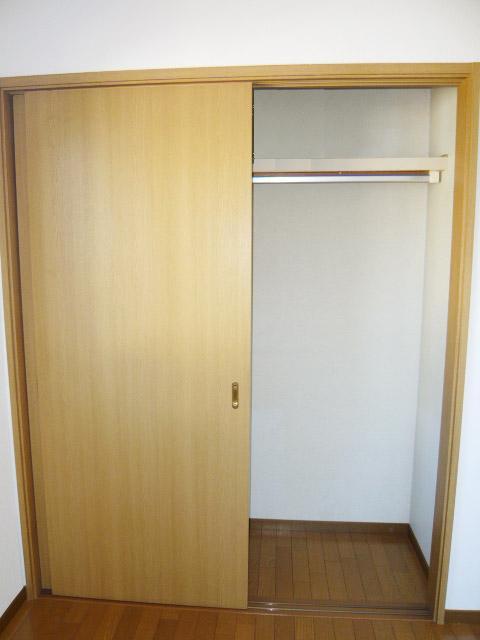 ファイン赤堤0201号室 収納