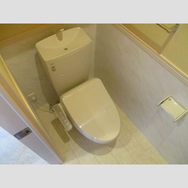 サリサ.h101号室 温水洗浄暖房便座