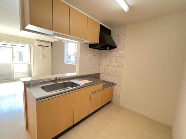 Ｍａｊｅｓｔｉｃ　ｇａｒｄｅｎ キッチン