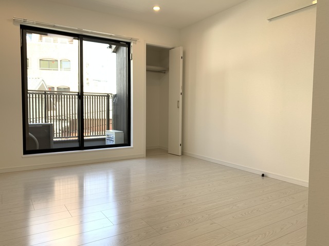 タイド石上 リビング