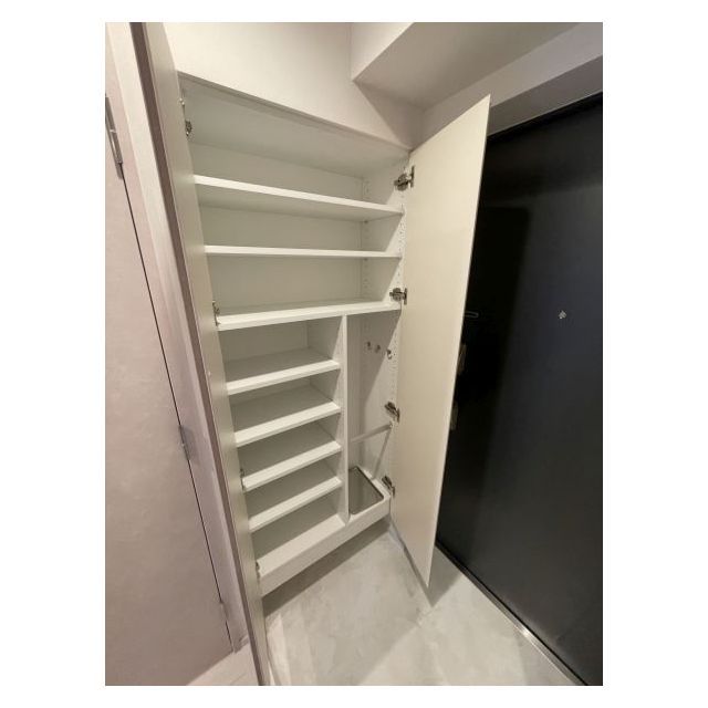 THE GATEHOUSE雑司が谷1302号室 玄関