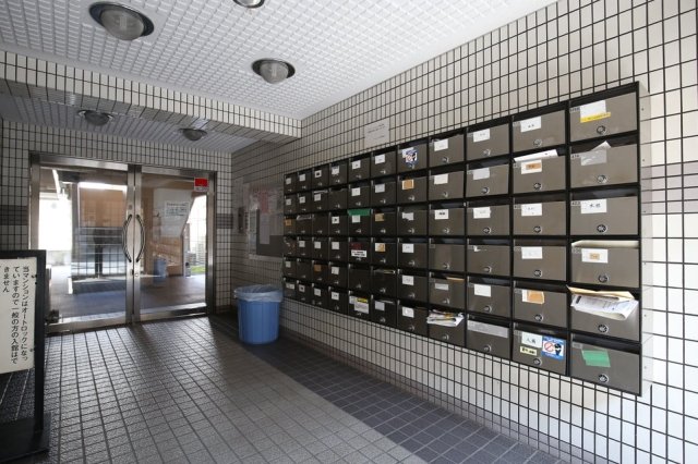 ホーユウコンフォルト新川崎2階 エントランス