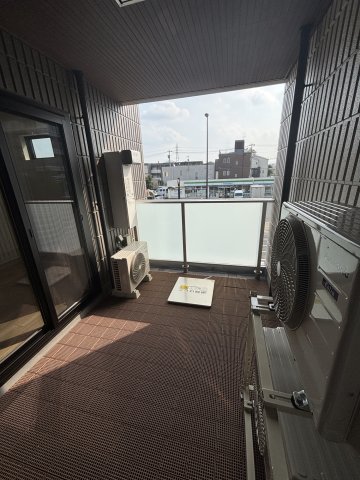 ＡＲＣＨ　ＥＡＳＴ202号室 バルコニー