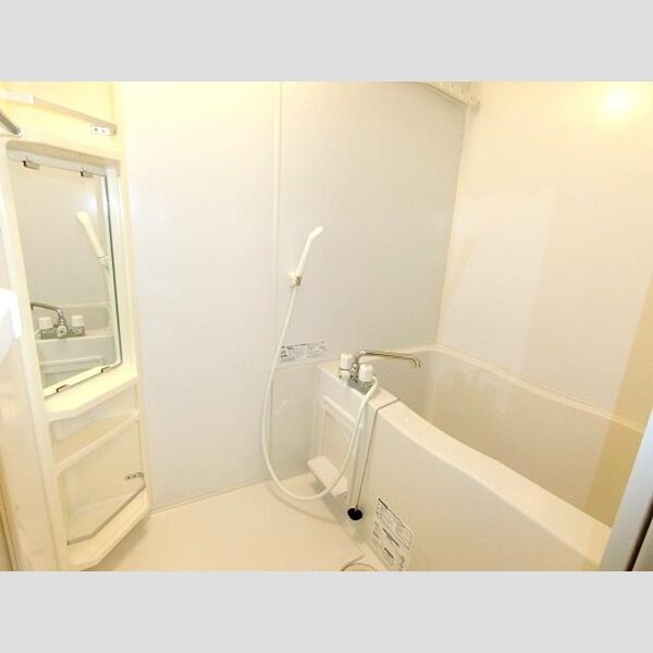 ベルソス高倉　B 浴室