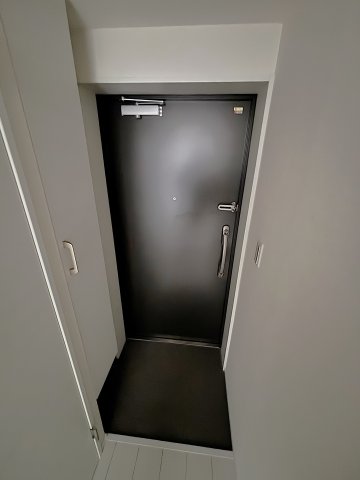 ヴランドール葛西 玄関