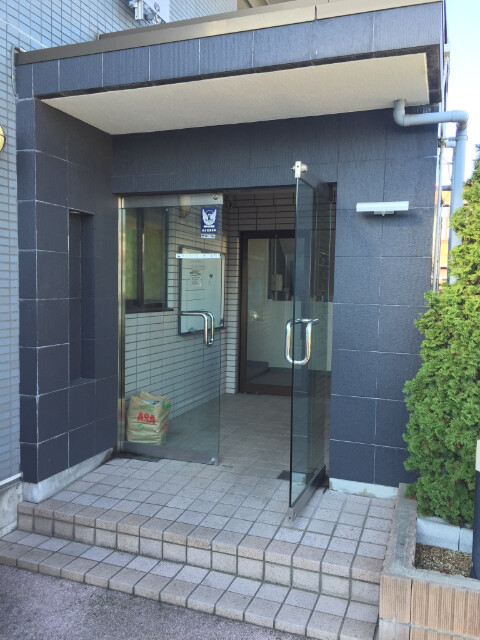 エスケイケイビル1階 エントランス