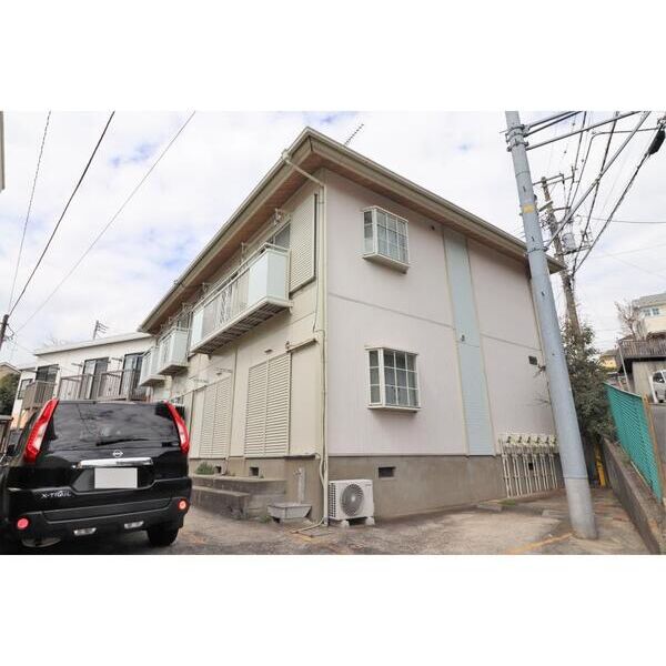 彩亮ハウス202号室 外観