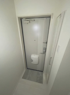 ハルティーニ 玄関