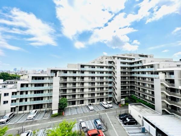 Ｂｒｉｌｌｉａ　ｉｓｔ　三軒茶屋　ブラッサムテラス1階 同建物別部屋の参考画像