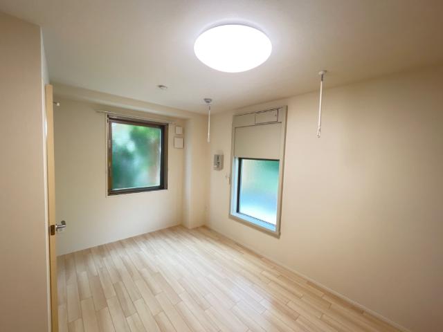 アンジュ  オー（Ａnge　eau）102号室 室内