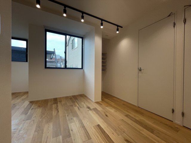 0302号室