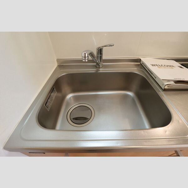 リバーハイツ幕張302号室 シンク