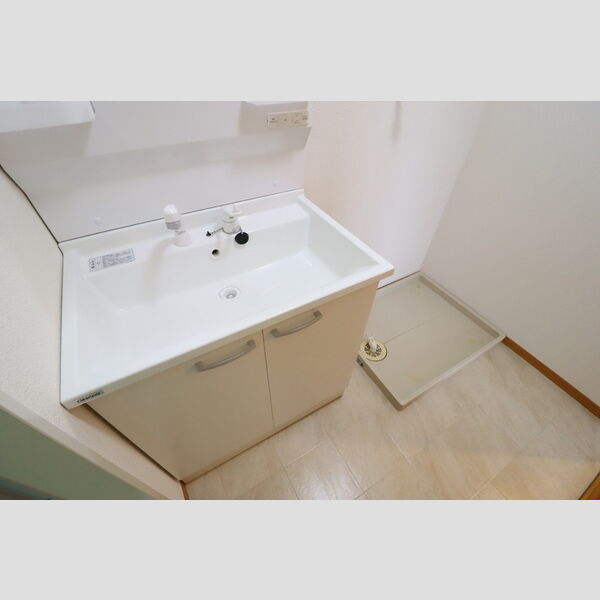 メイプルハウス　CⅠ,Ⅱ,ⅢC3202号室 洗髪洗面化粧台