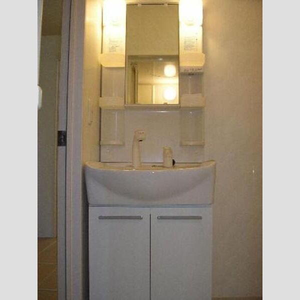 ジェンティーレ ヤマザキ105号室 洗髪洗面化粧台