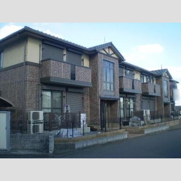 グランドゥールB202号室 外観