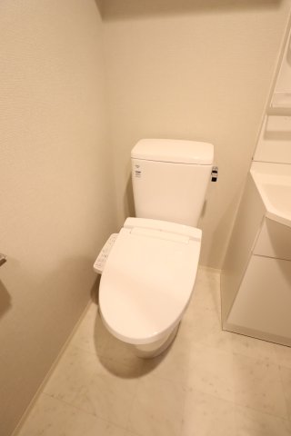 GENOVIA川崎Ⅶ0305号室 トイレ