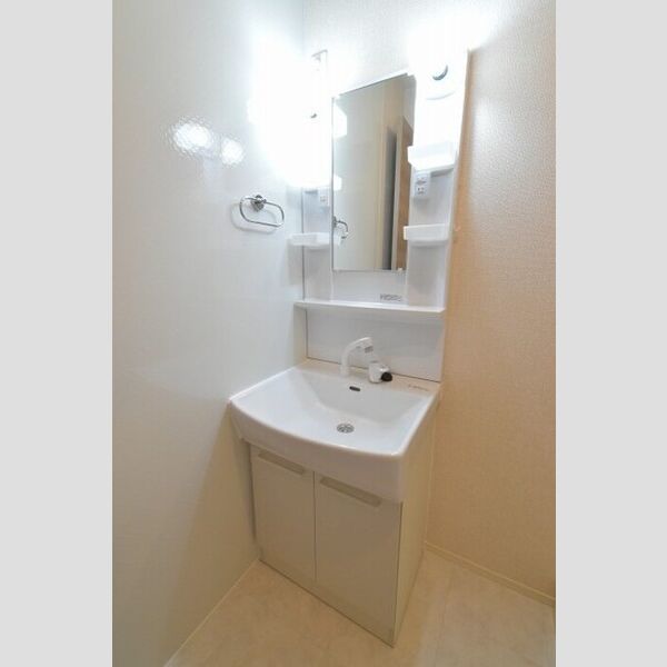 サニーコート 洗髪洗面化粧台