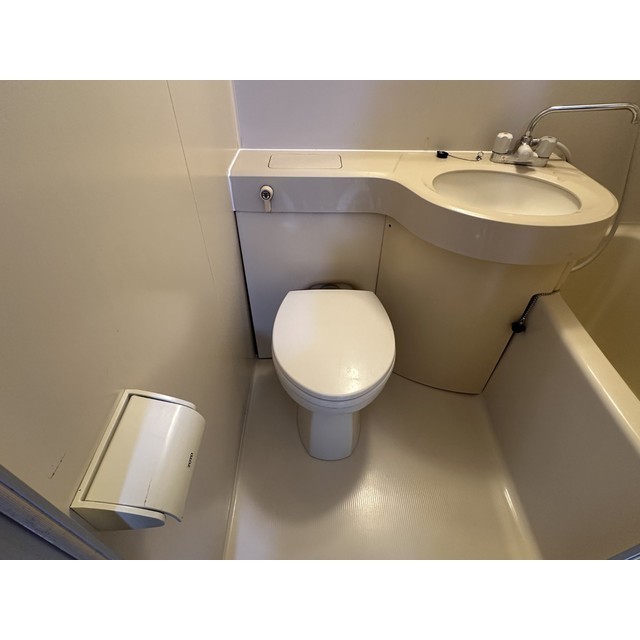 トライアングルハイム 内観