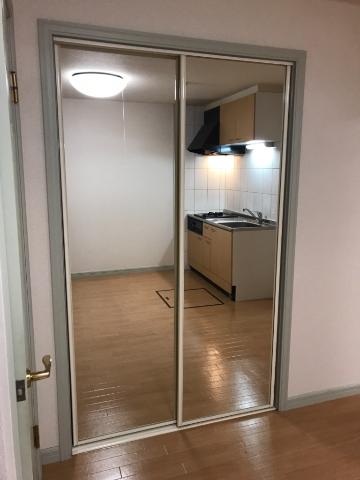 メイプルコート仲道102号室 ＤＫクローゼット