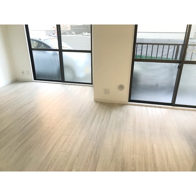 リバーサイドツルミ103号室 内観