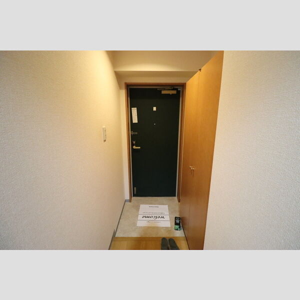 NTマンション306号室 玄関