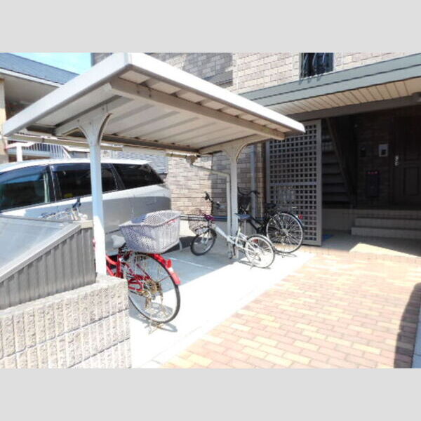 エルクレール 駐輪場