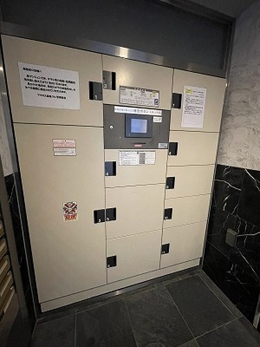 ＡＸＡＳ　巣鴨　Ｓｔａ．7階 宅配ボックス　※2025年12月7日撮影