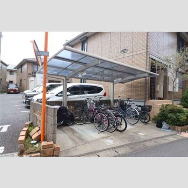 ベアーレ　B 駐輪場