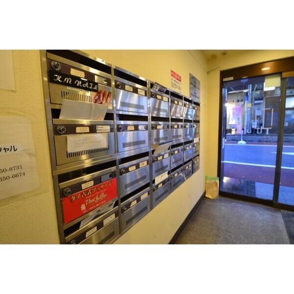 ダイヤモンドビル307号室 エントランス