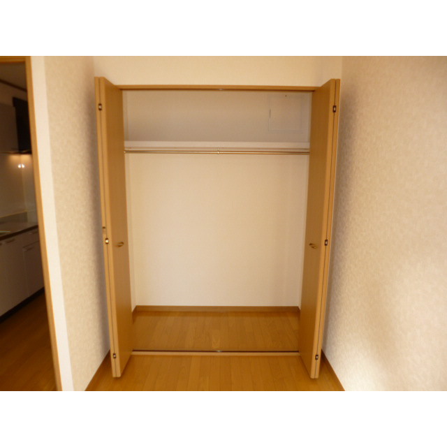 アムール ボワ203号室 内観