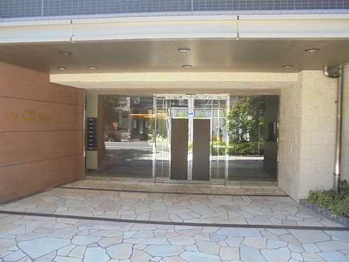 グローベルザ・スイート上野14階 エントランス　※前回募集時2018年8月撮影