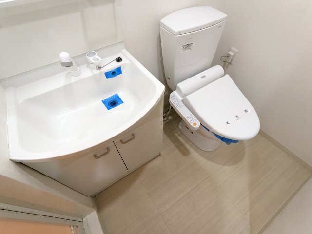 ルポール北加瀬 トイレ