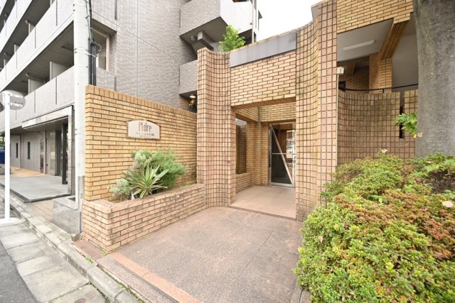 プレール中村橋 エントランス