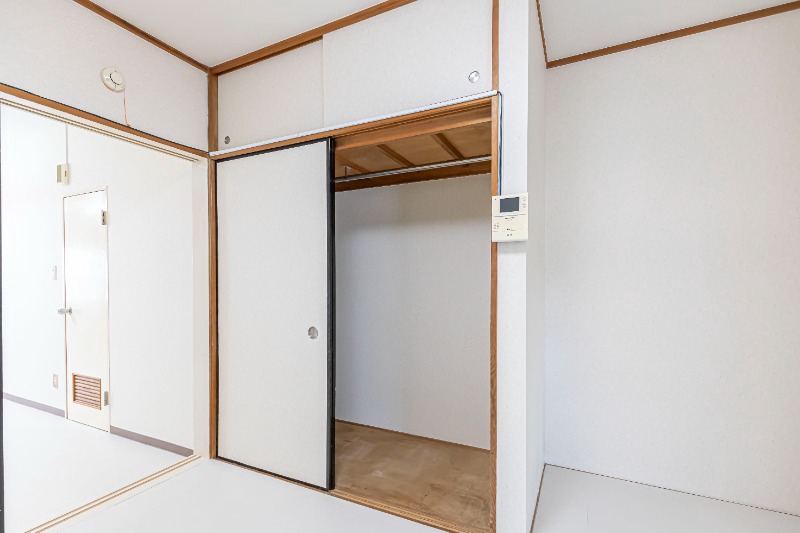 ハイムウチダ1階 収納