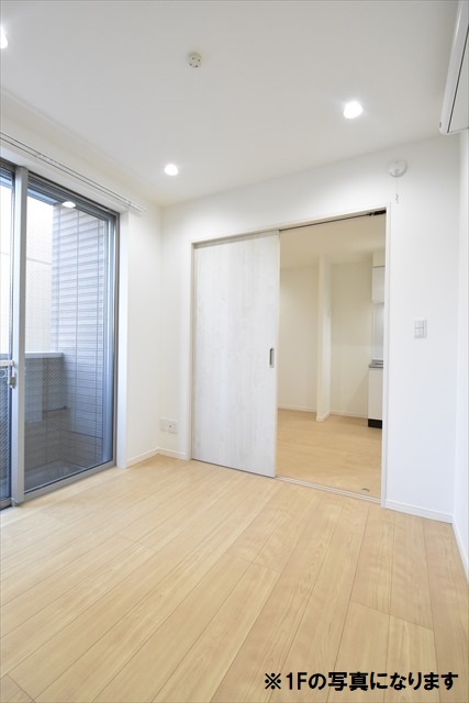 オリエンタルコート東大宮 リビング