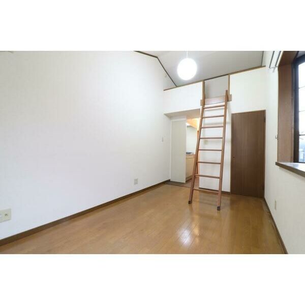 グレース幕張本郷 リビング