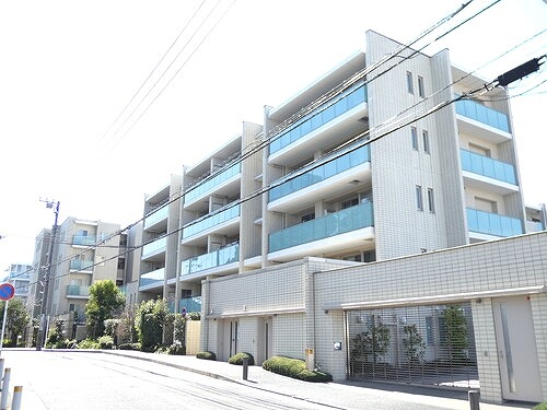 プラウド横濱ヒルトップ 外観