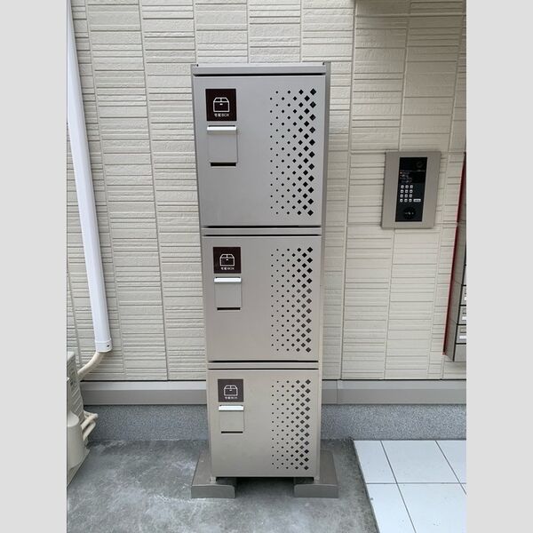 D-room・K302号室 宅配BOX