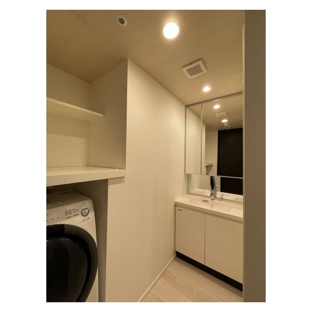 GRAN PASEO 市谷甲良町1102号室 内観