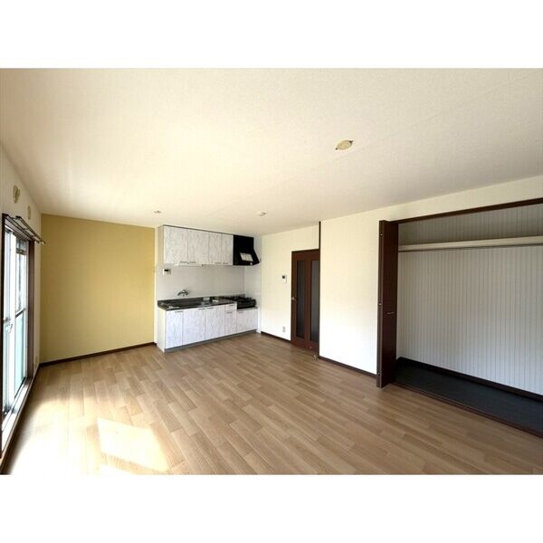 サンホワイトM10521号室 リビング