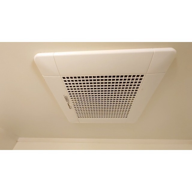 ハイムムラタ002F号室 換気扇