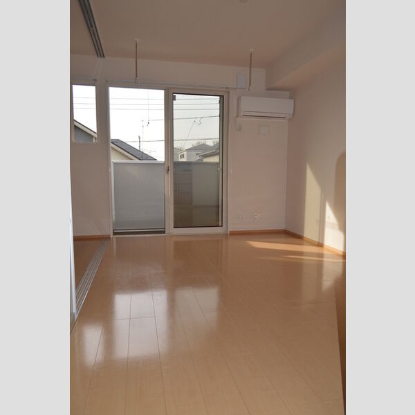 ゼルコヴァ北野 リビング