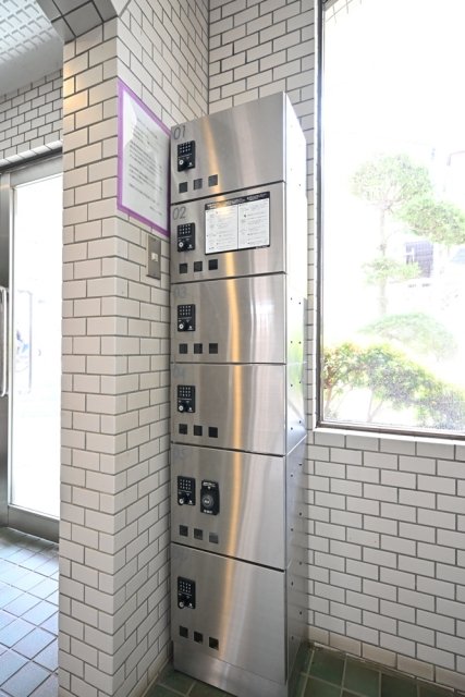 ハイタウン多摩川ナンバー22階 宅配BOX