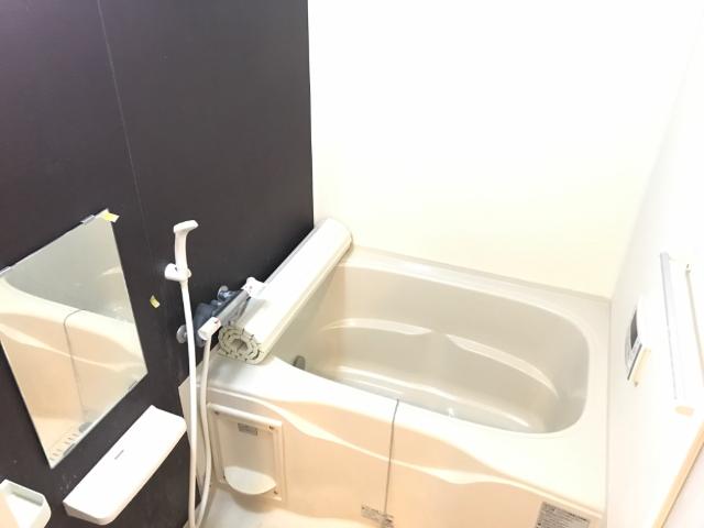 サンライトＲｉｔsｕ101号室 バス