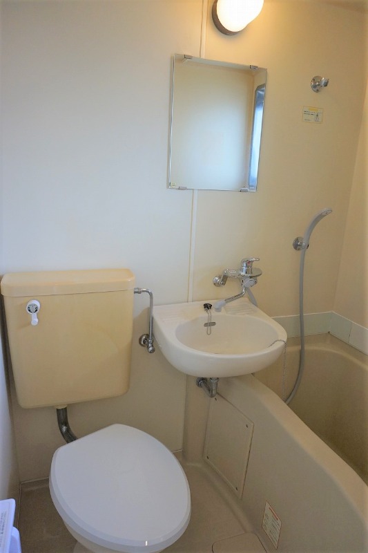 ローズアパート(R-001) バス