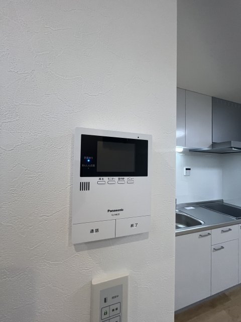 ウェール上馬2階 モニター付インターフォン