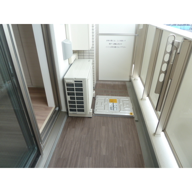 パレステージ大島702号室 同建物別部屋の参考画像